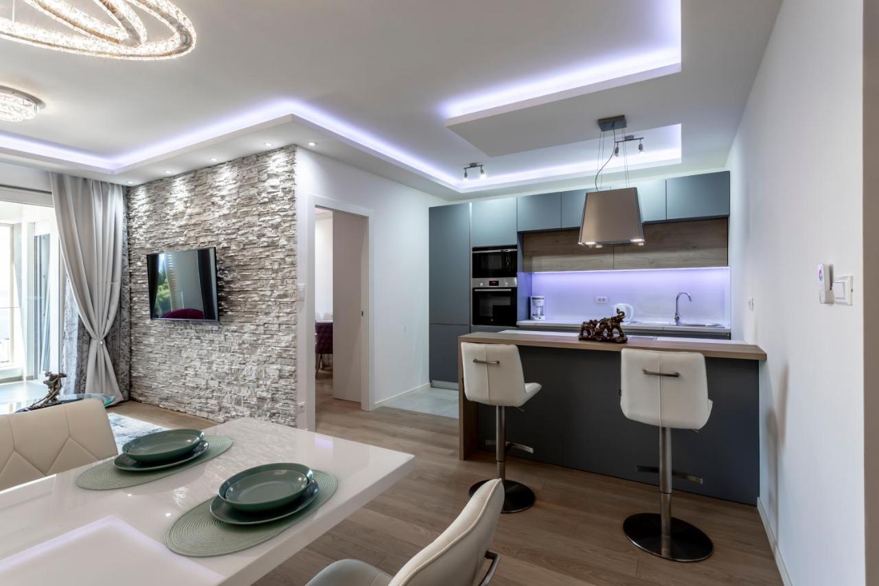 Luxury Elysium Apartment *